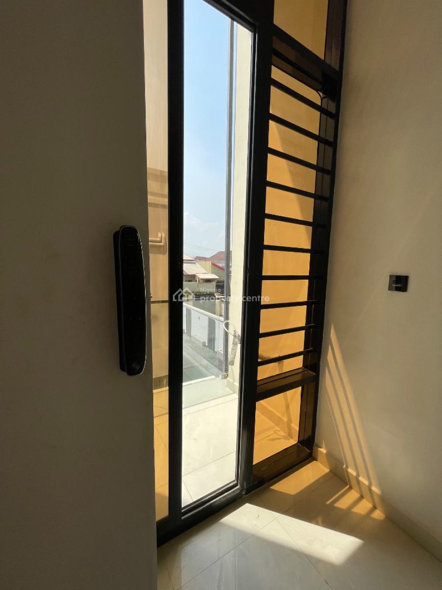 Beautiful 3 Bedroom Apartments Available, Emma Abimbola Cole, Lekki Phase 1, Lekki, Lagos, Flat / Apartment for Sale