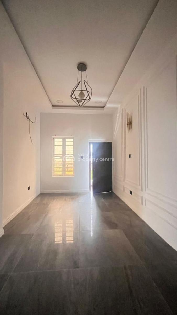 Well Maintained 4 Bedroom Fully Detached Duplex with  Bq, Orchid Road, Lekki, Lagos, Commercial Property for Sale