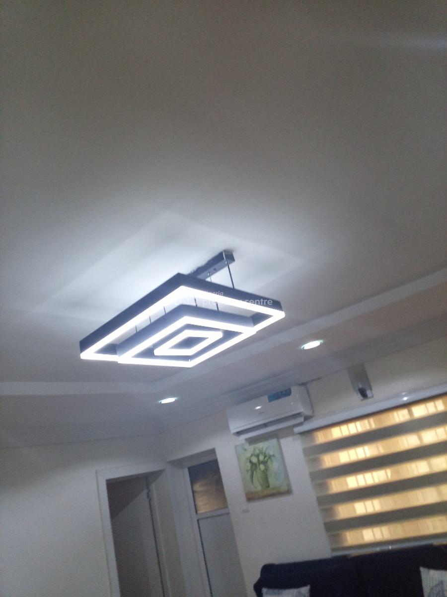 Fully Furnished 3bed Bed  Bungalow Alone in a Compound, Ogunlana, Surulere, Lagos, Detached Bungalow for Rent