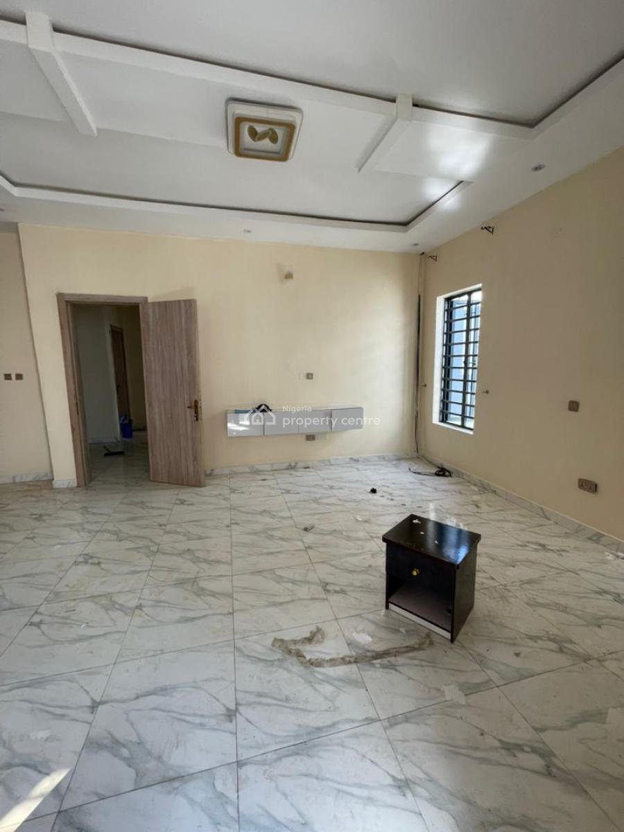 Well Renovated 4 Bedroom Semidetached Duplex, Ikota, Lekki, Lagos, Semi-detached Duplex for Rent