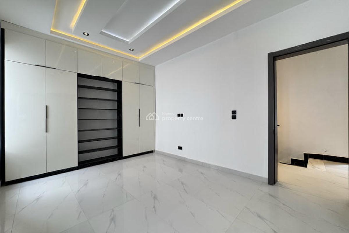 Stunning 5 Bedroom Detached House with Swimming Pool, Gym and Bq, Sunshine Garden Estate, Ajah, Lagos, Detached Duplex for Sale