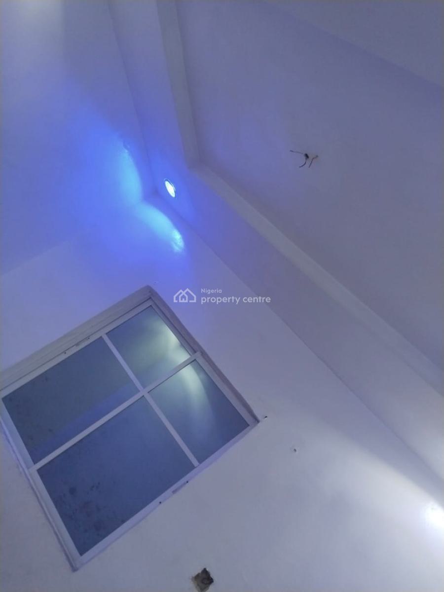 Standard Miniflat Upstairs with Massive Pop Private Balcony Car Park, Fola Agoro, Yaba, Lagos, Mini Flat (room and Parlour) for Rent