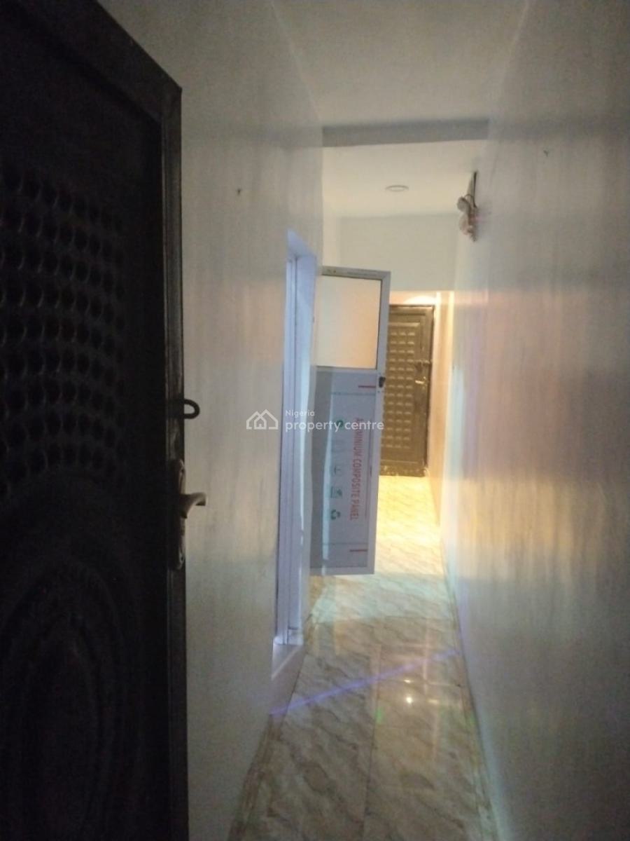 Standard Miniflat Upstairs with Massive Pop Private Balcony Car Park, Fola Agoro, Yaba, Lagos, Mini Flat (room and Parlour) for Rent