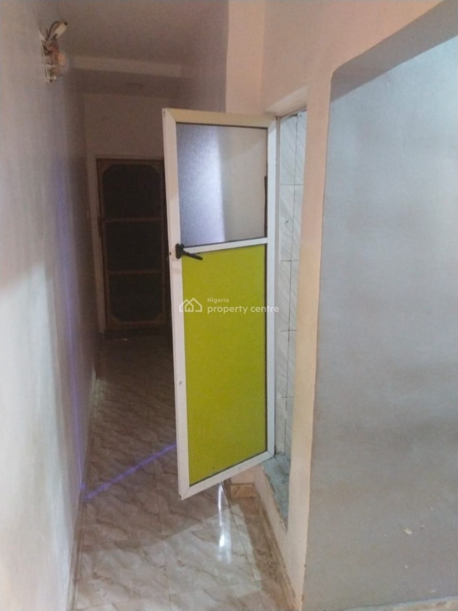 Standard Miniflat Upstairs with Massive Pop Private Balcony Car Park, Fola Agoro, Yaba, Lagos, Mini Flat (room and Parlour) for Rent