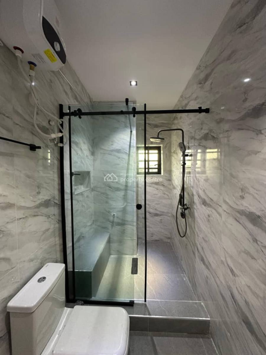 Newly Built Spacious 3bedroom Apartment + a Room Bq, Akoka, Yaba, Lagos, Flat / Apartment for Sale