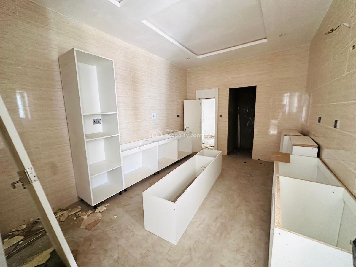 3 Bedroom Flat with Bq  Laundry Room, Katampe, Abuja, Block of Flats for Sale