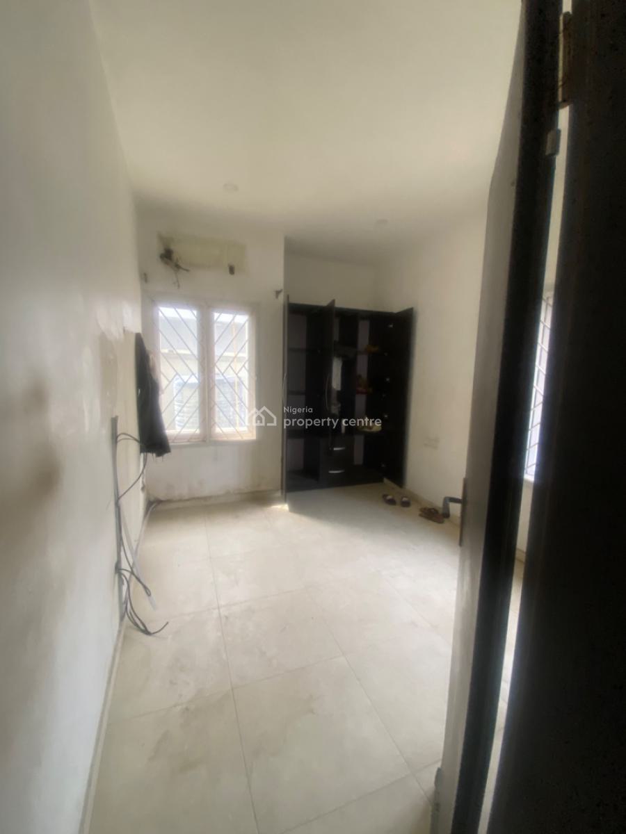 Spacious Self Serviced 3 Bedroom in Lekki Phase 1, Marwa Lekki Right, Lekki Phase 1, Lekki, Lagos, Flat / Apartment for Rent