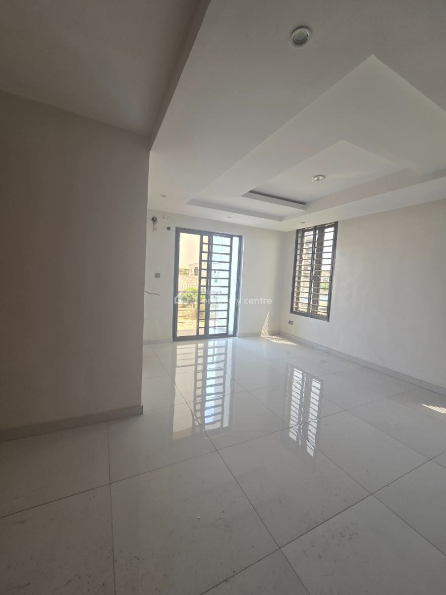 a Lovely 4 Bedroom Semi-detached  Duplex with a Room Bq, Lekki Phase 1, Lekki, Lagos, Semi-detached Duplex for Rent