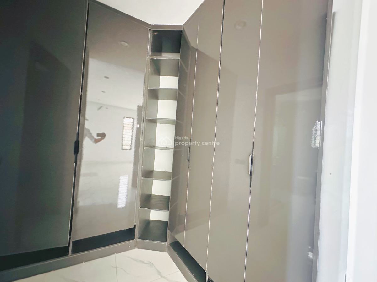 Spacious 5 Bedroom Detached on Corner Piece, Ikota, Lekki, Lagos, Detached Duplex for Sale