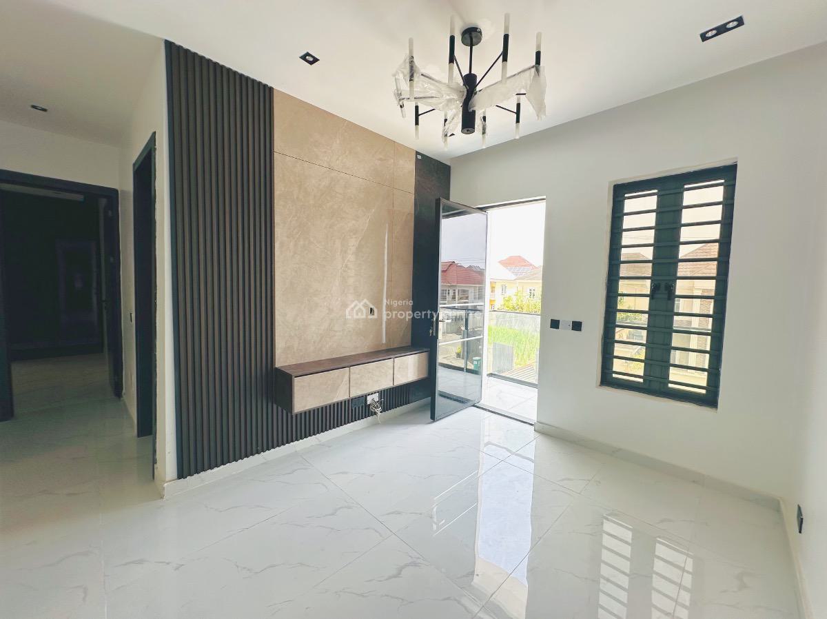 Spacious 5 Bedroom Detached on Corner Piece, Ikota, Lekki, Lagos, Detached Duplex for Sale