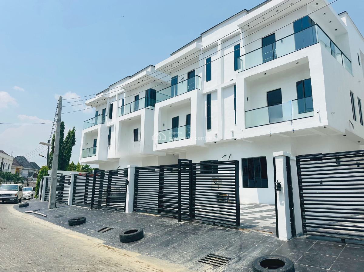 Luxury 5bedrooms Semidetached Home, Ikota, Lekki, Lagos, Semi-detached Duplex for Sale