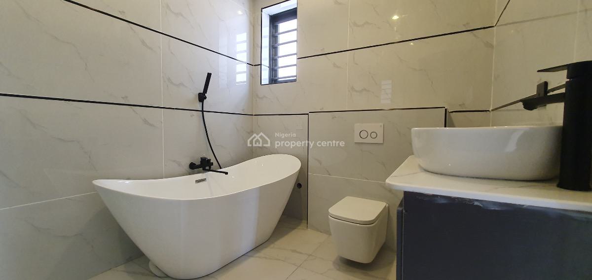 Luxury 5bedrooms Semidetached Home, Ikota, Lekki, Lagos, Semi-detached Duplex for Sale