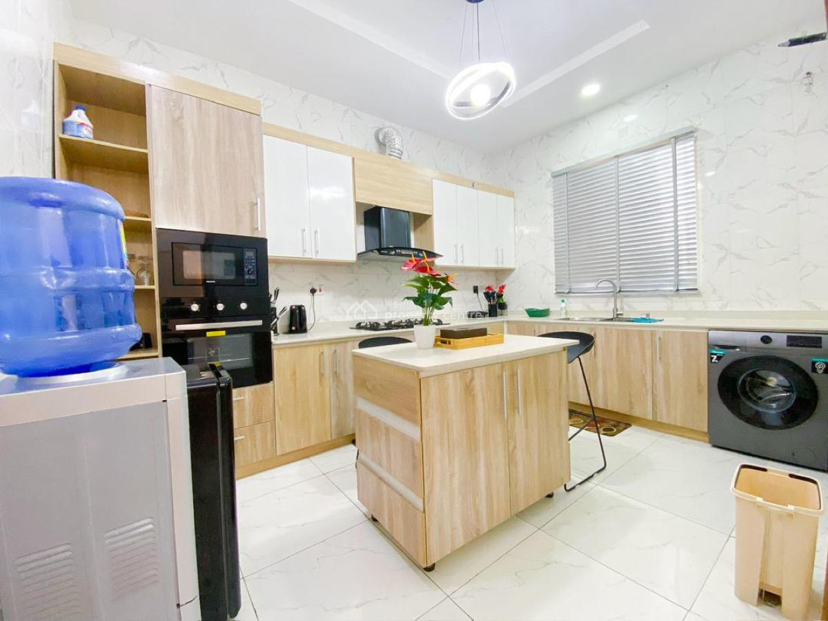 Premium 2 Bedrooms Apartment, Harris Drive, Vgc Extension, Lekki, Lagos, Flat / Apartment Short Let