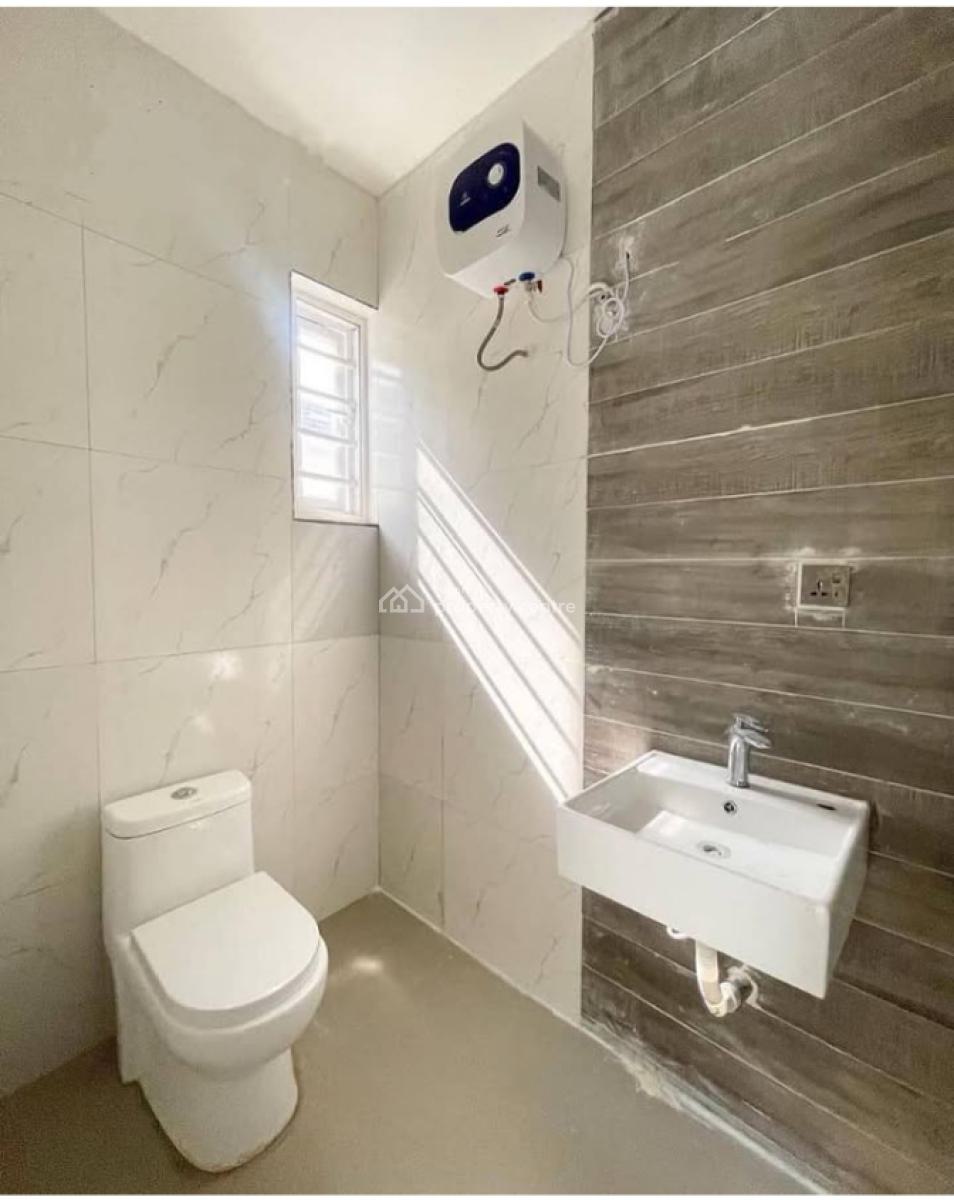 Relatively New 3 Bedroom Serviced Terrace Duplex, Off Orchid Rd, Lekki, Lagos, Terraced Duplex for Sale