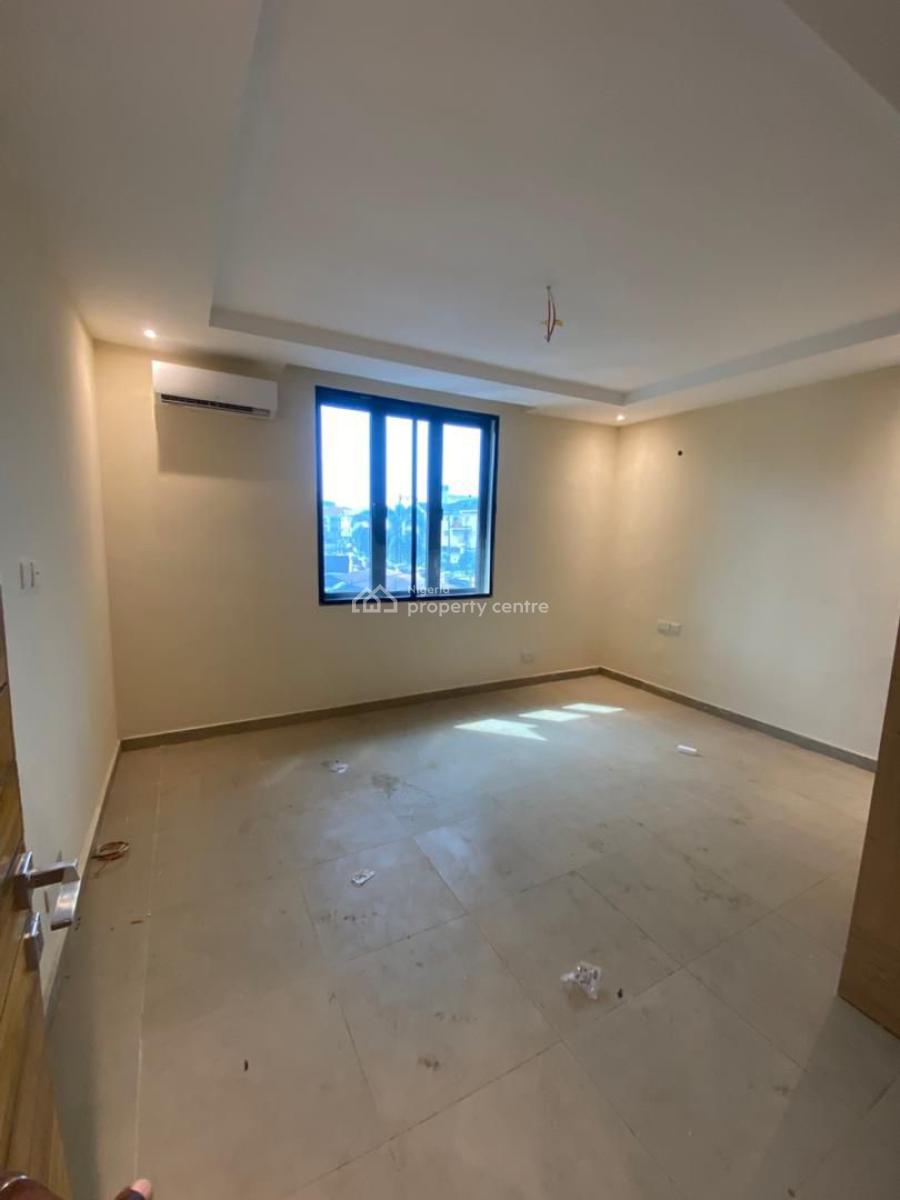 Brand New 3 Bedroom Apartment with Bq, Lekki Phase 1, Lekki, Lagos, Flat / Apartment for Rent