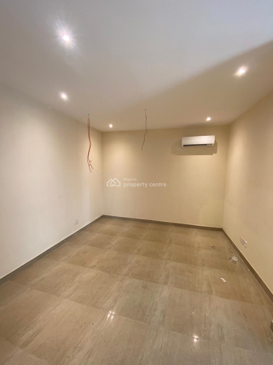 Brand New 3 Bedroom Apartment with Bq, Lekki Phase 1, Lekki, Lagos, Flat / Apartment for Rent