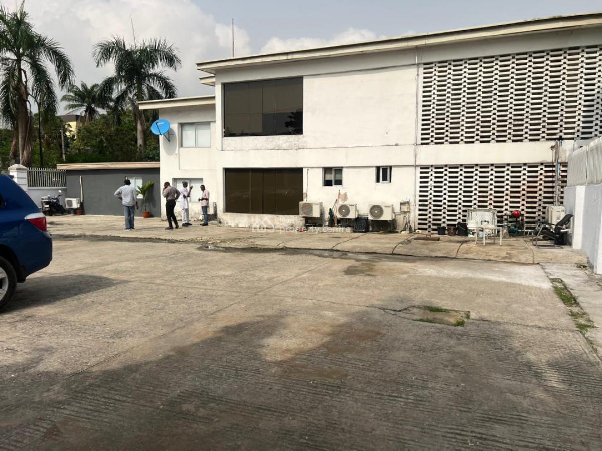 7 Bedrooms Semi-detached House with 3 Bedrooms Guest House, George Street, By Mobolaji Johnson Avenue / Ikoyi Club Road, Old Ikoyi, Ikoyi, Lagos, Semi-detached Duplex for Rent
