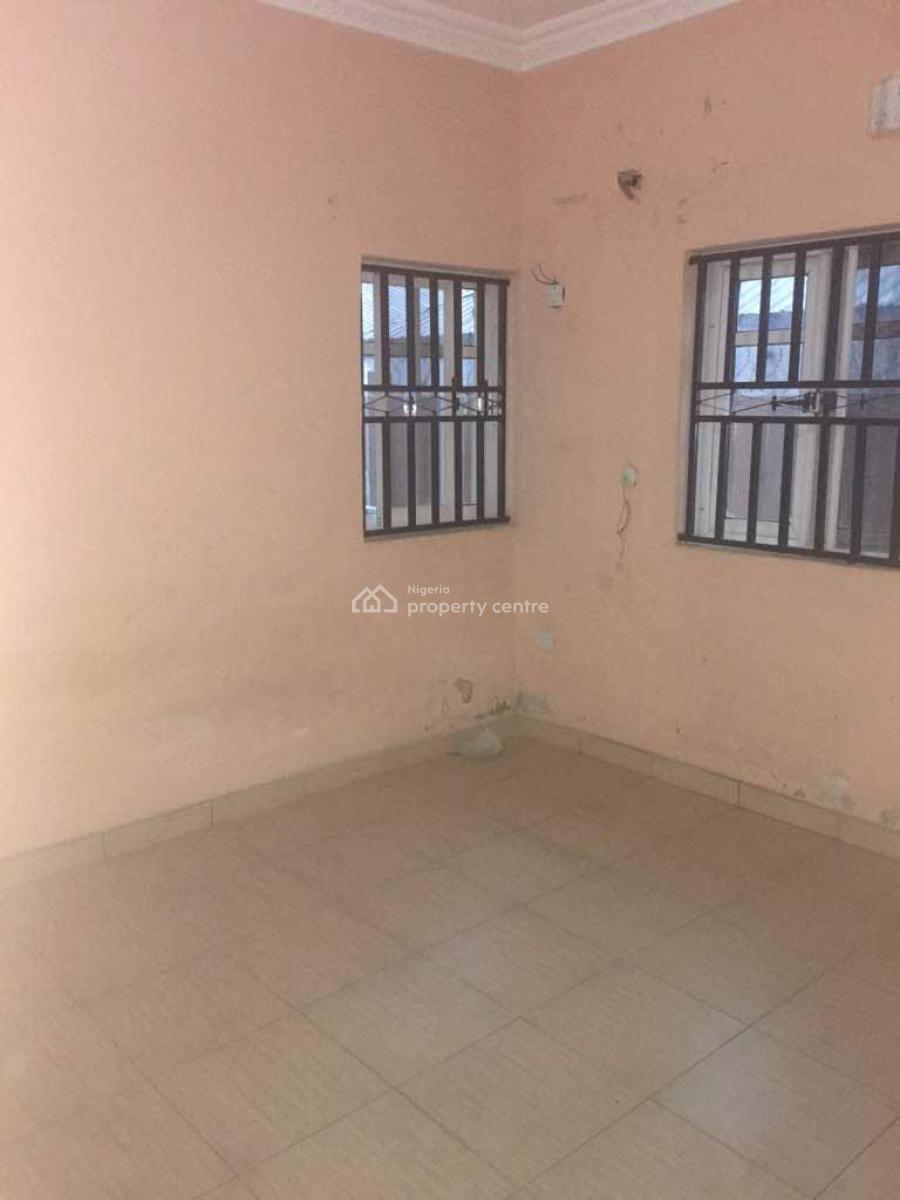 Very Beautiful and Nicely Maintain 2 Storey Building. Consist of (), Close to Unilag Front Gate., Akoka, Yaba, Lagos, Block of Flats for Sale
