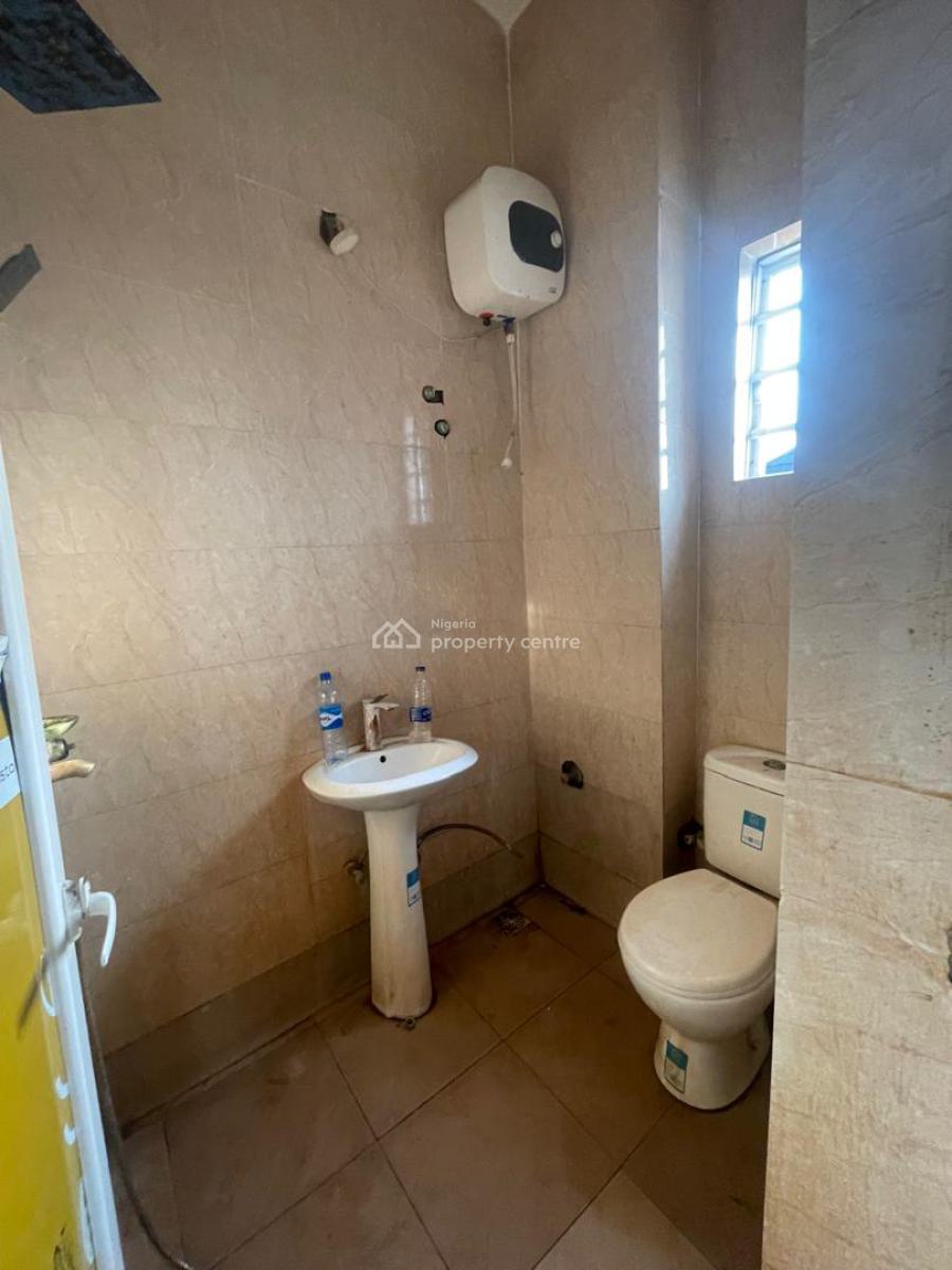 2 Bedroom Flat, Badore, Ajah, Lagos, Flat / Apartment for Rent