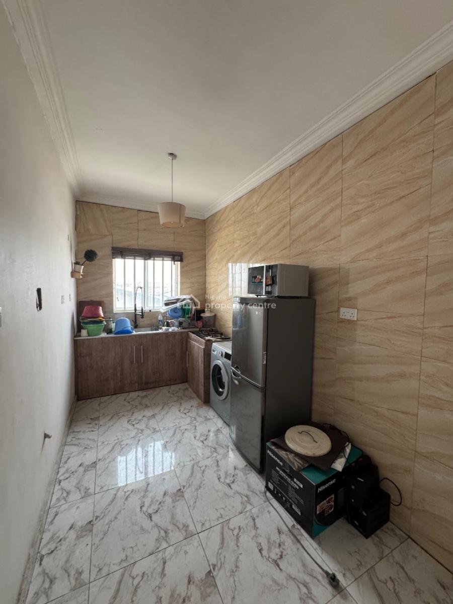 Spacious Serviced 2 Bedroom Apartment, Horizon Estate, Ikate Elegushi, Lekki, Lagos, Flat / Apartment for Rent