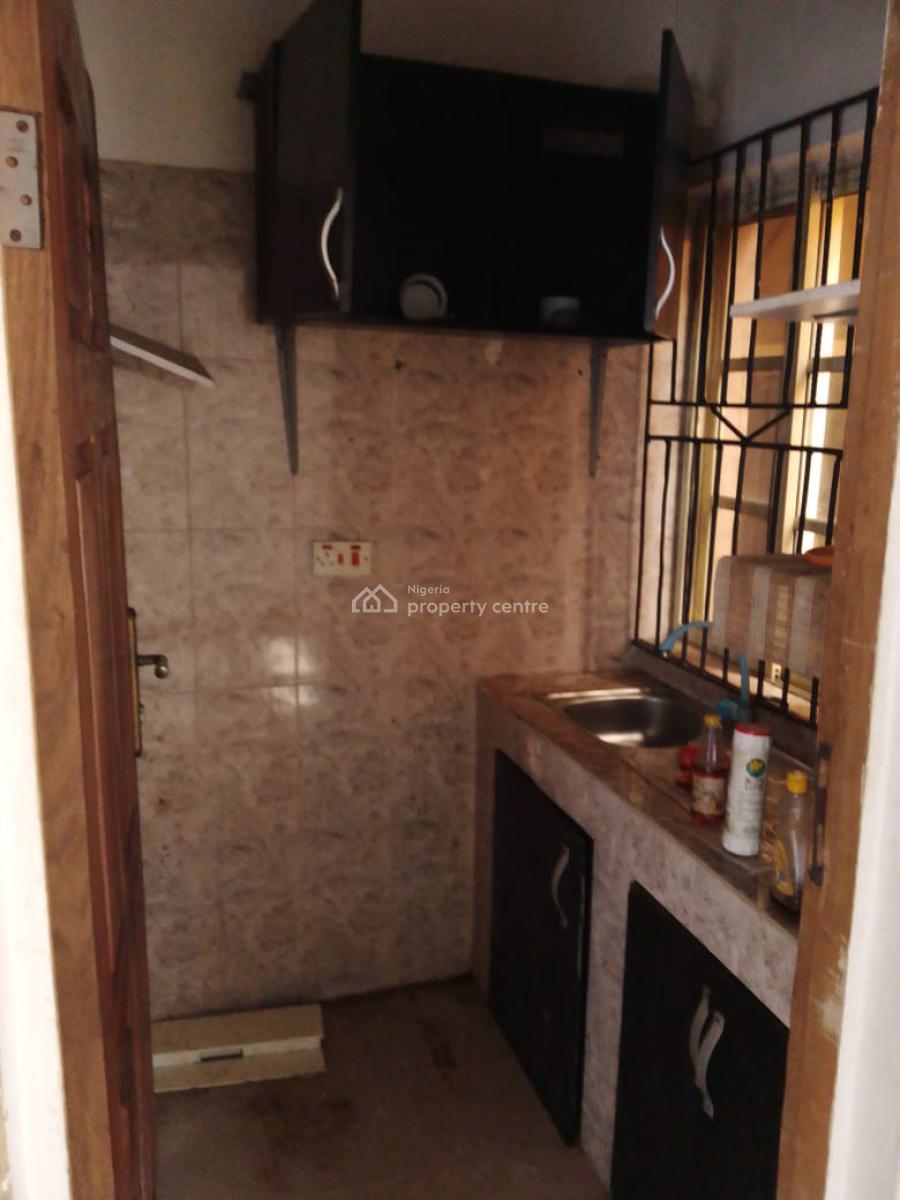 Miniflat Upstairs, Igbo Efon, Lekki, Lagos, Mini Flat (room and Parlour) for Rent