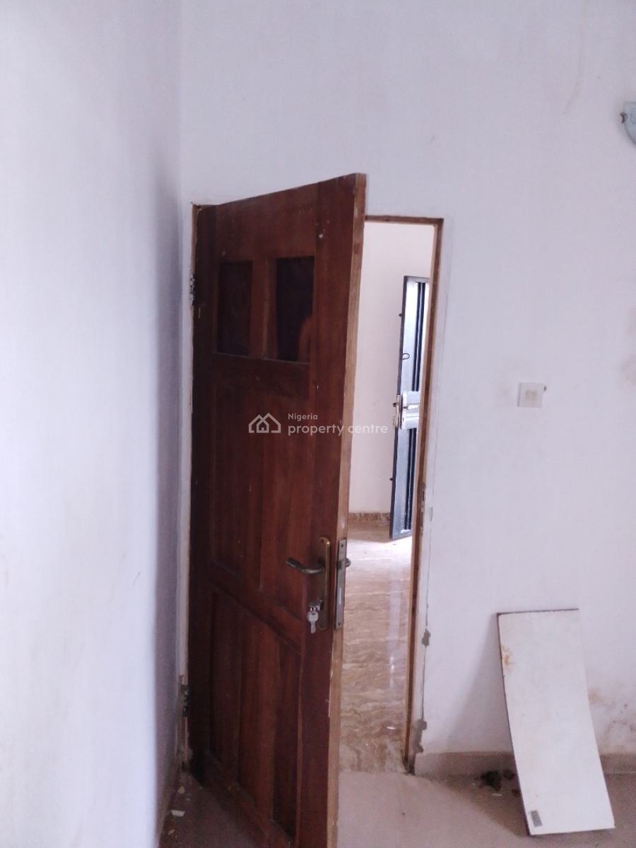 Miniflat Upstairs, Igbo Efon, Lekki, Lagos, Mini Flat (room and Parlour) for Rent