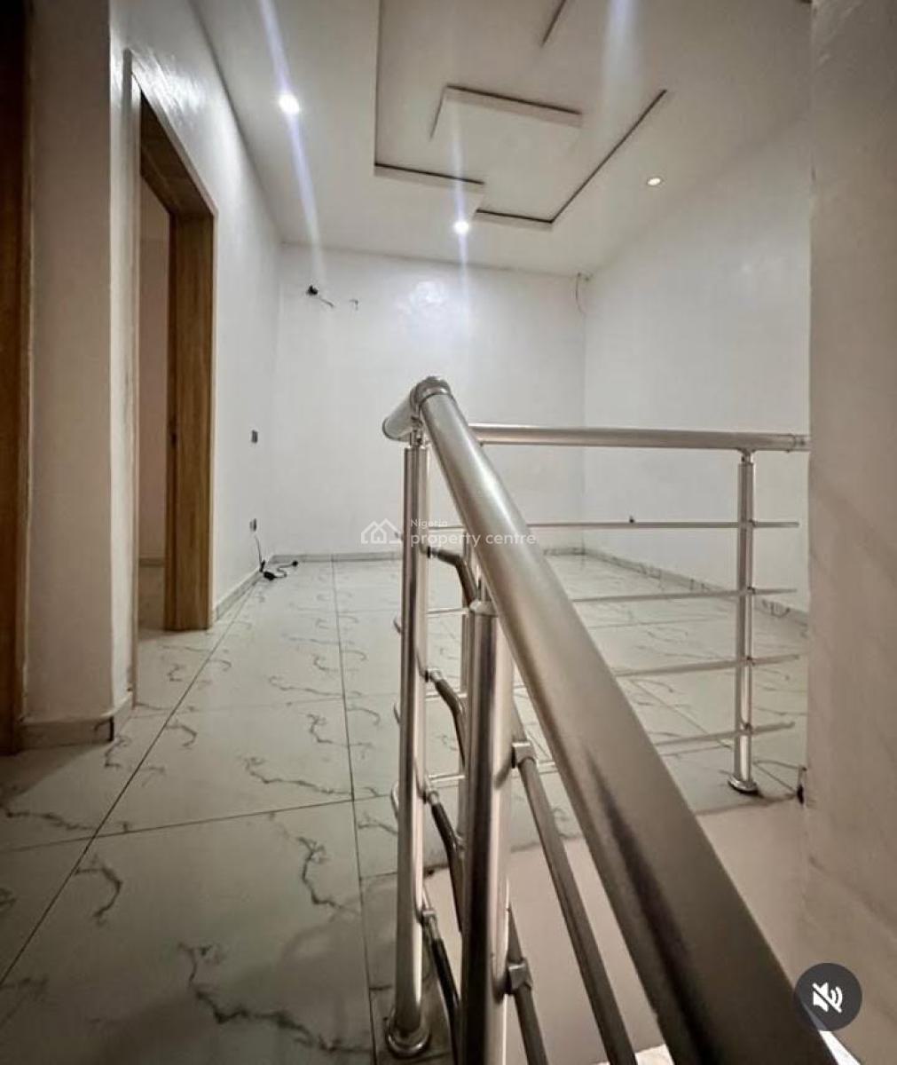 4 Bedroom Terrace, B4 Orchid Round About Lekki Lagos, Lekki, Lagos, Terraced Bungalow for Rent