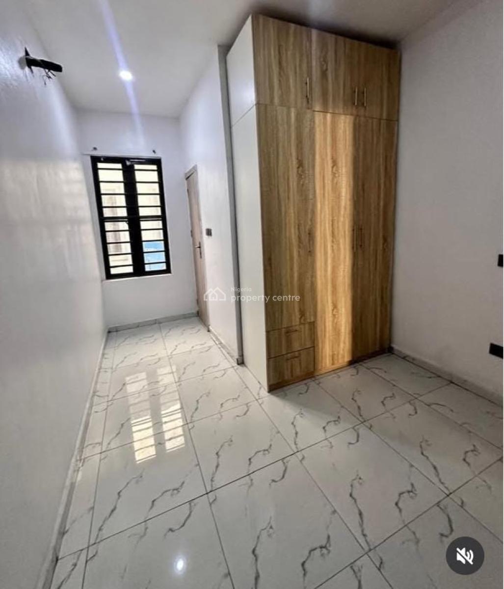 4 Bedroom Terrace, B4 Orchid Round About Lekki Lagos, Lekki, Lagos, Terraced Bungalow for Rent
