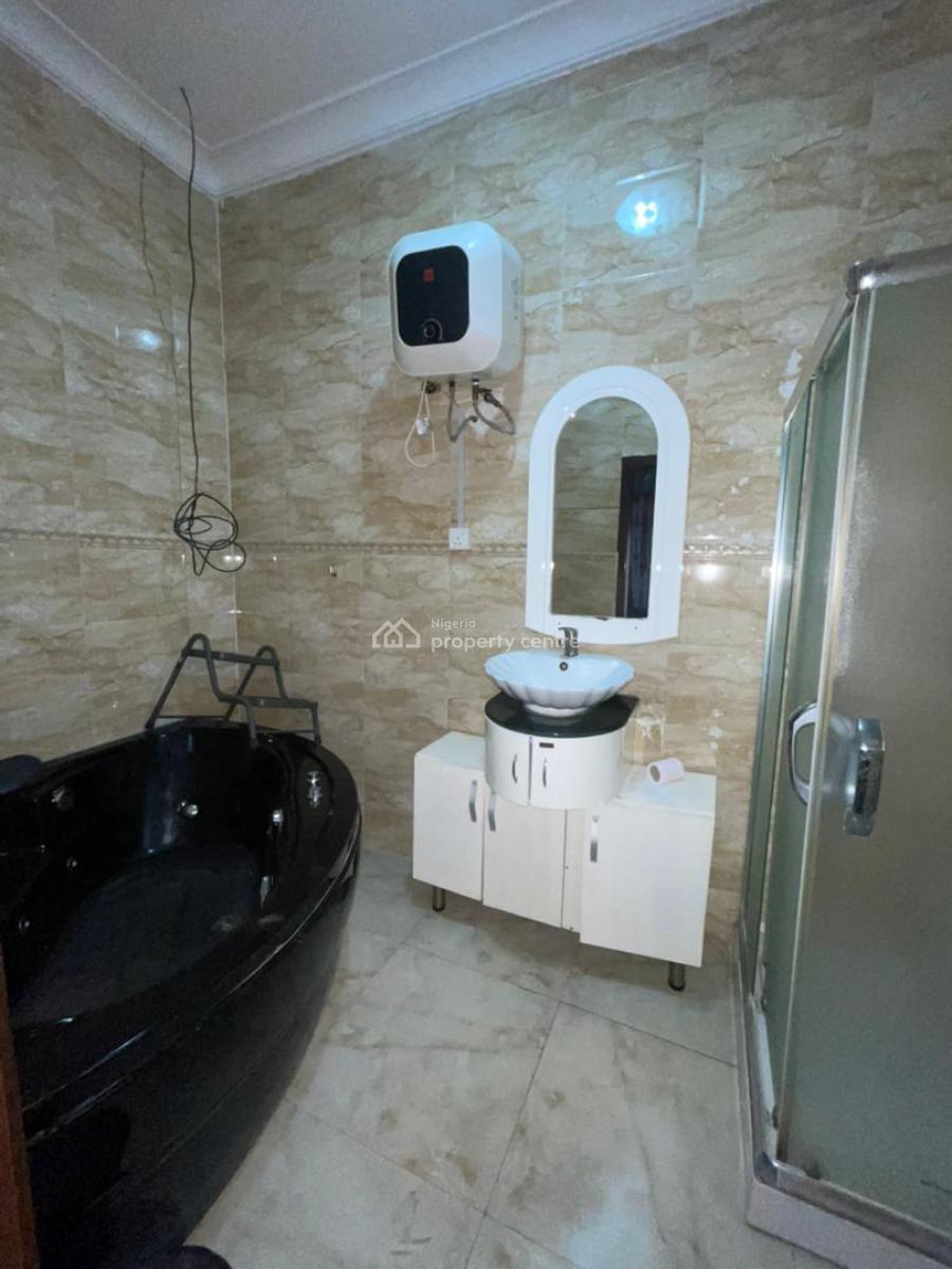 Four Bedroom Semi Detached, Chevron Drive, Lekki, Lagos, Semi-detached Duplex for Rent