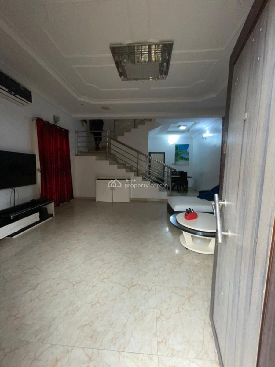 Four Bedroom Semi Detached, Chevron Drive, Lekki, Lagos, Semi-detached Duplex for Rent