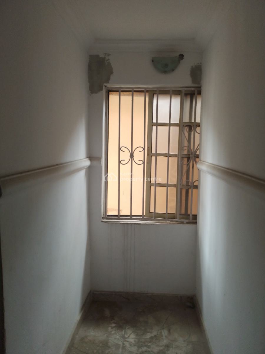 Miniflat Upstairs, Gated Estate Off Orchid Hotel Road Lekki Lagos State, Lekki, Lagos, Mini Flat (room and Parlour) for Rent