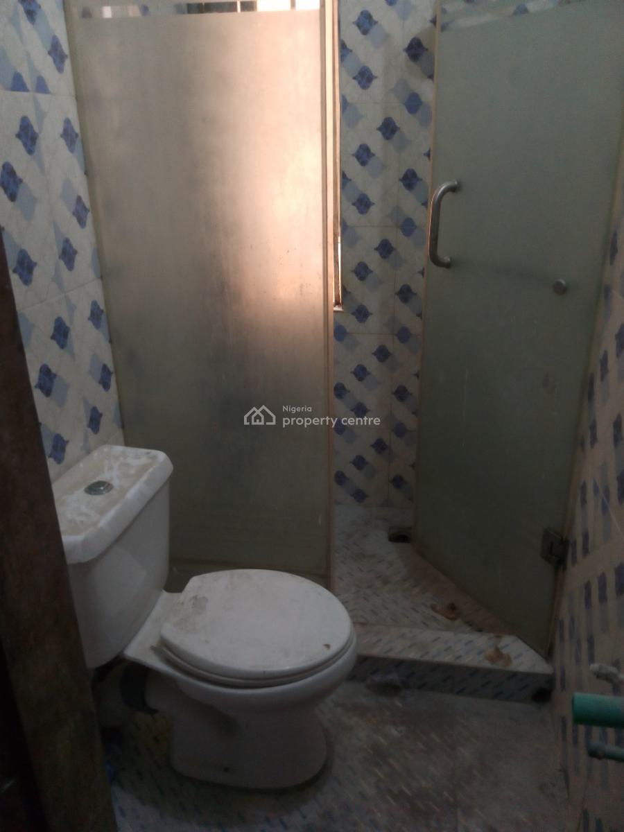 Miniflat Upstairs, Gated Estate Off Orchid Hotel Road Lekki Lagos State, Lekki, Lagos, Mini Flat (room and Parlour) for Rent