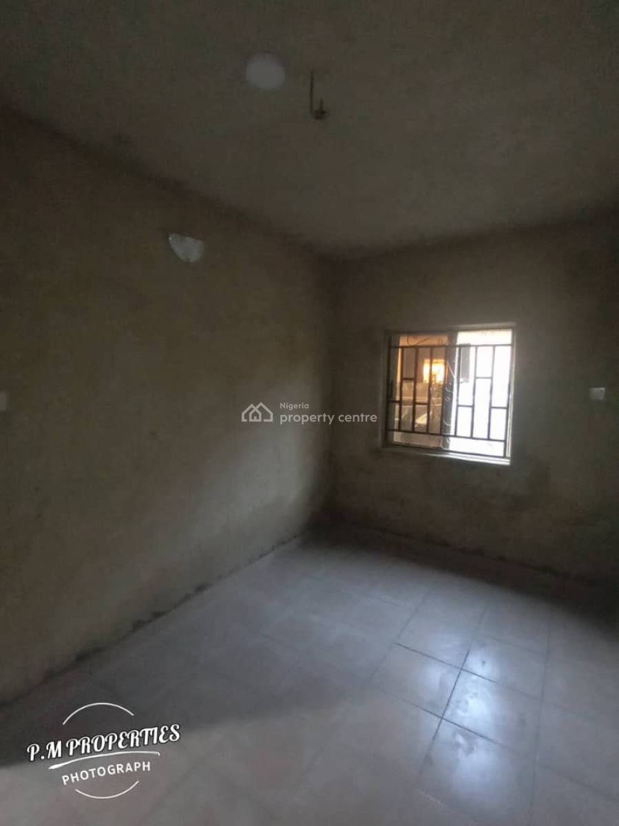 Mini Flat at Makogi, Magboro, Ogun, Mini Flat (room and Parlour) for Rent