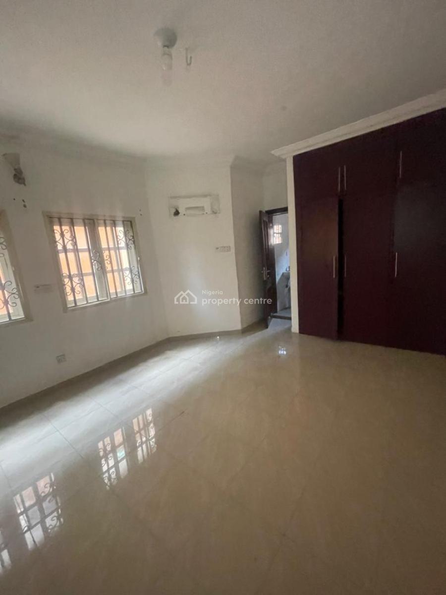 Clean & Lovely 3 Bedroom Flat Apartment, Harmony Estate, Gra Phase 1, Magodo, Lagos, Flat / Apartment for Rent