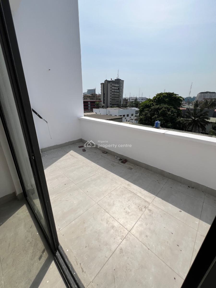 4 Bedroom Luxury Terrace, Victoria Island (vi), Lagos, House for Sale