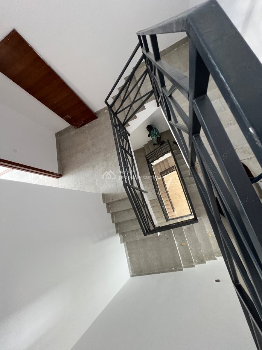 4 Bedroom Luxury Terrace, Victoria Island (vi), Lagos, House for Sale