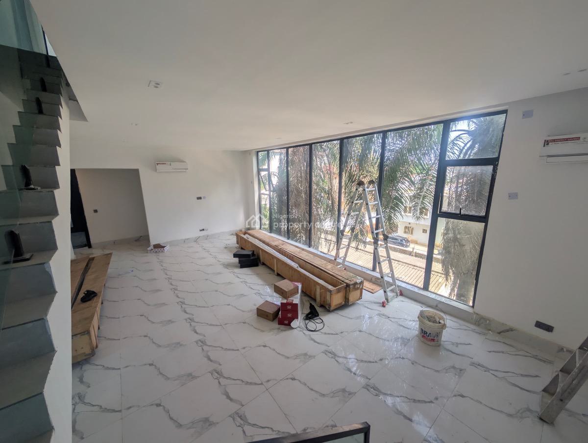 Spacious 3 Bedroom  Maisonettes with 1 Room Service Quarters, Glover Road, Ikoyi, Lagos, Flat / Apartment for Rent