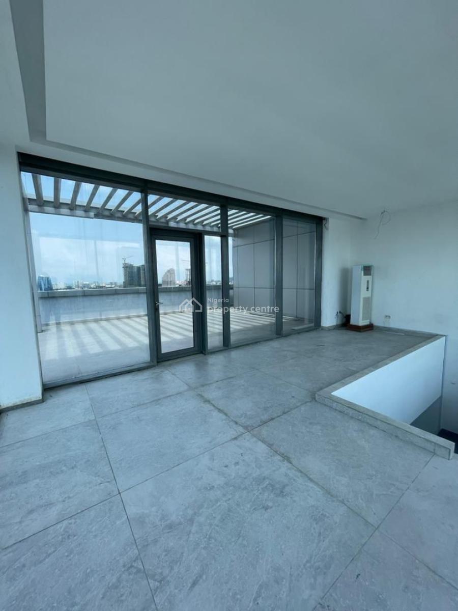 160 Square Meters Office Space, Victoria Island (vi), Lagos, Plaza / Complex / Mall for Rent