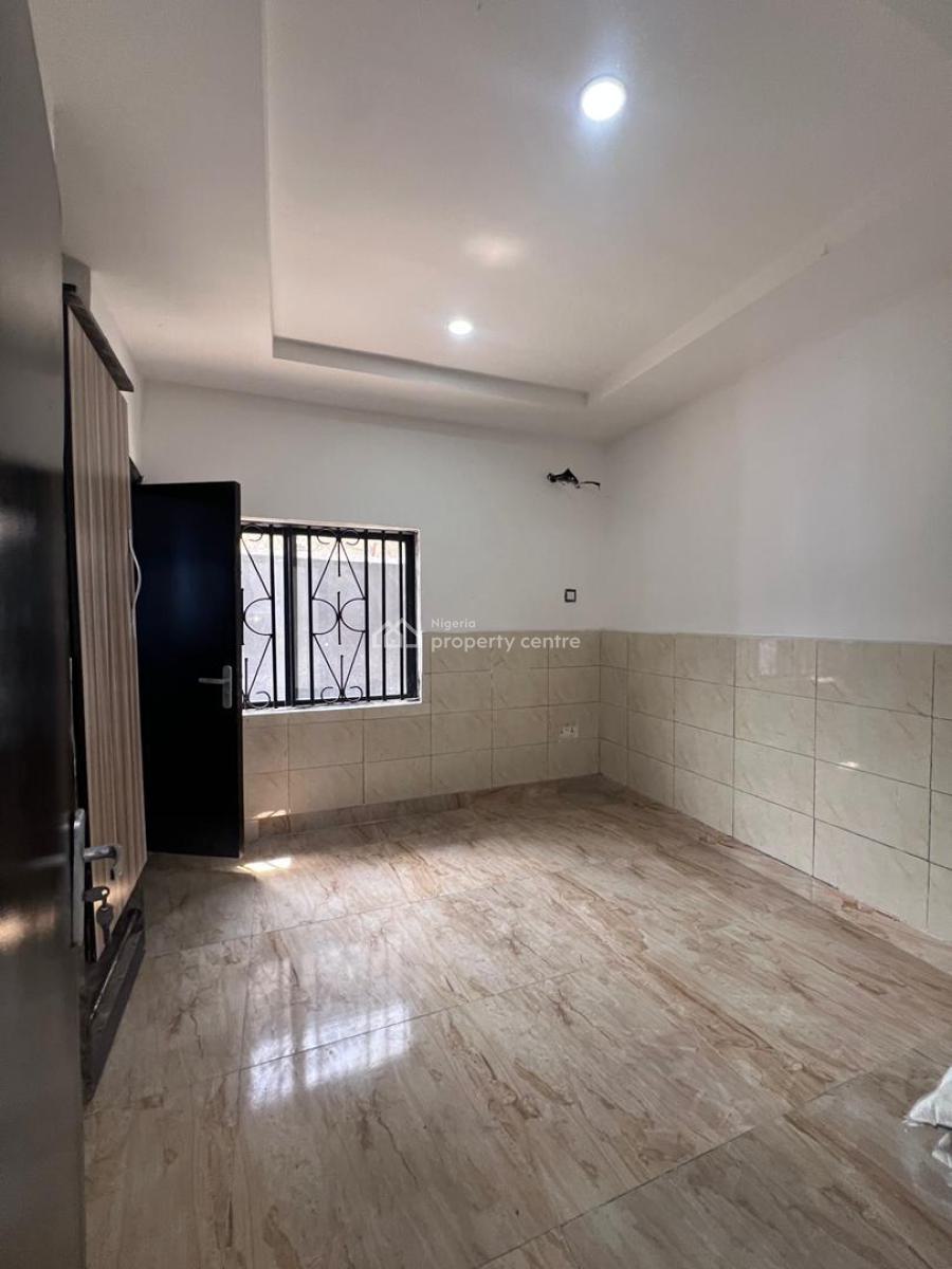 2 Bedroom Apartments, Lekki Phase 1, Lekki, Lagos, Flat / Apartment for Rent
