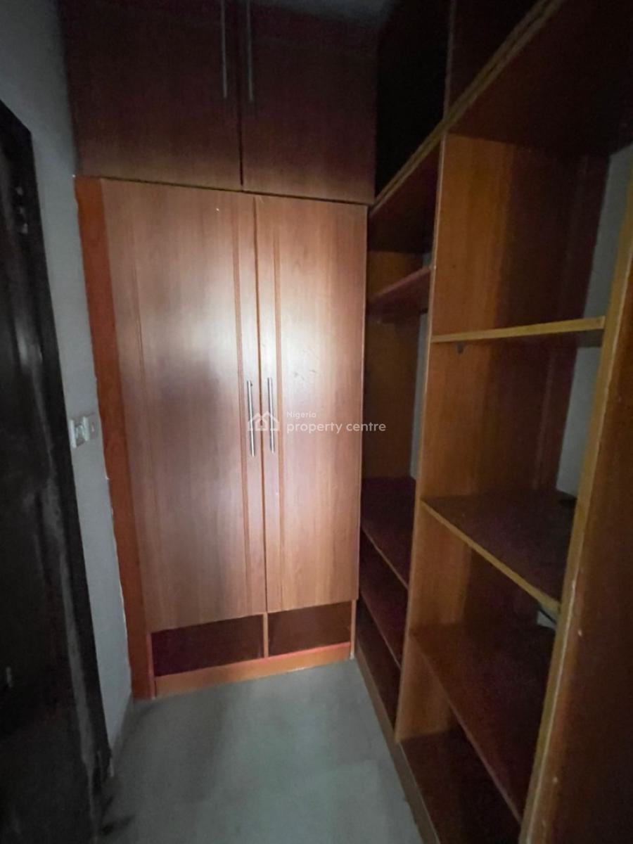 Neatly and Spacious  Apartment, Chevron, Lekki, Lagos, Flat / Apartment for Rent