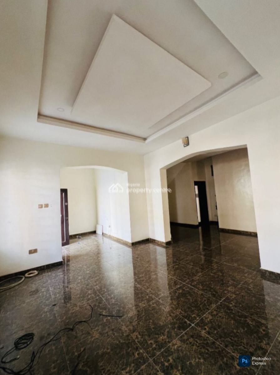 4 Bedroom Well Secured House with Bq, Ikota, Lekki, Lagos, Terraced Duplex for Rent