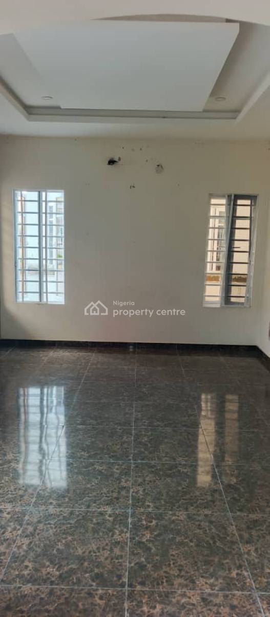 4 Bedroom Well Secured House with Bq, Ikota, Lekki, Lagos, Terraced Duplex for Rent