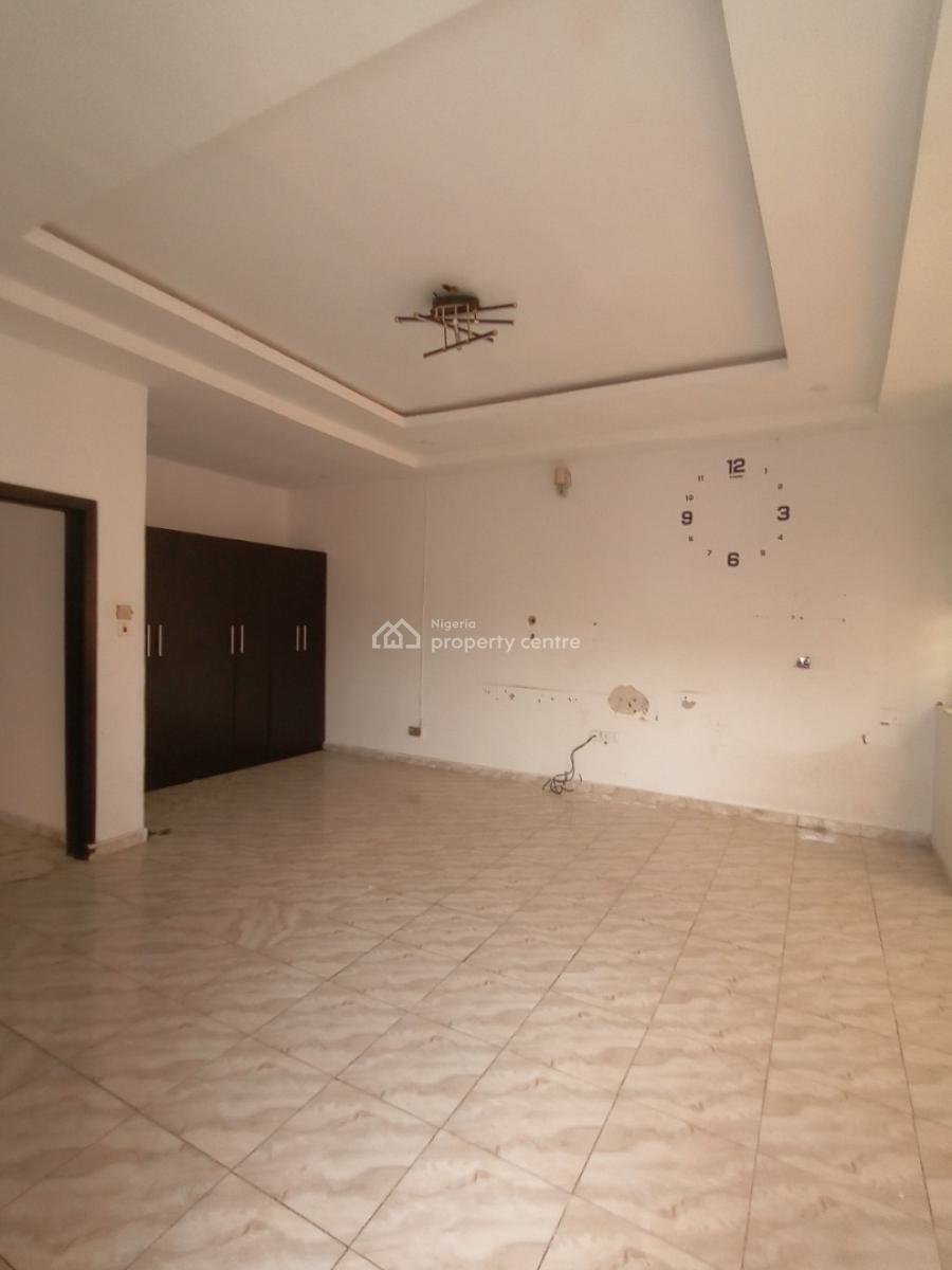 Mini Flat Upstairs, Beach View Estate, Off Alpha Beach Road, Lekki, Lagos, Mini Flat (room and Parlour) for Rent