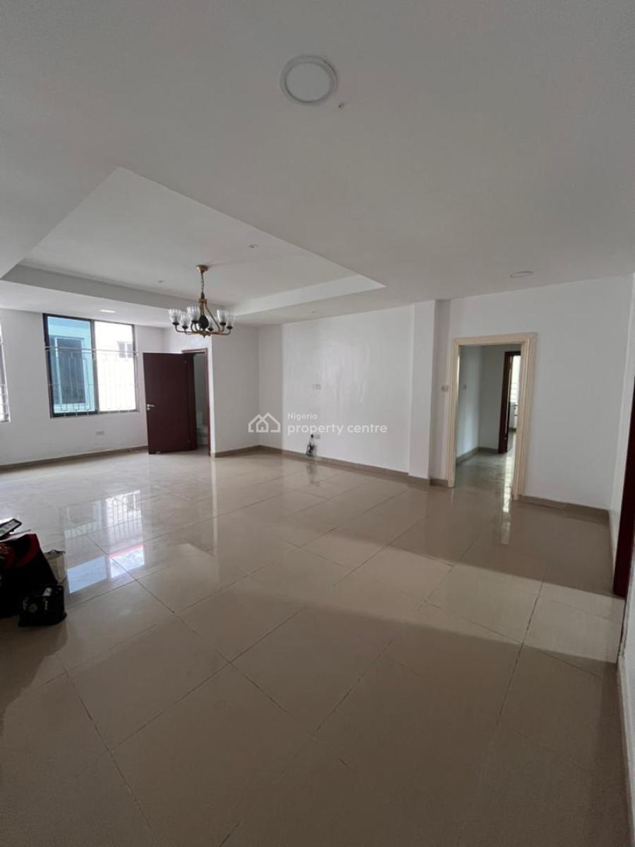 Luxury 3 Bedroom Apartment with Bq, Lekki Phase 1, Lekki, Lagos, Flat / Apartment for Sale