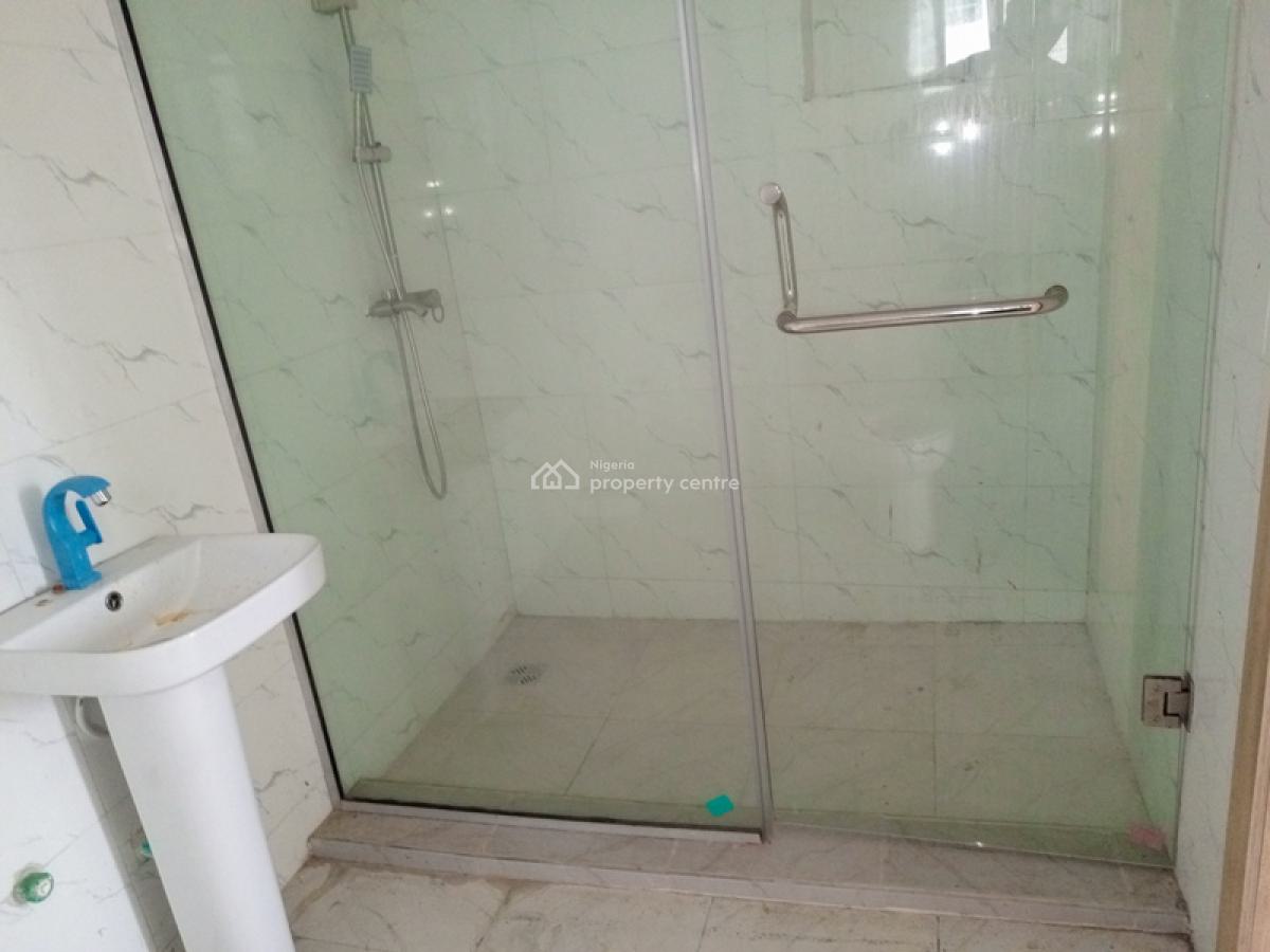 Lovely 3 Bedroom Flat, Ilasan Estate, Lekki, Lagos, Flat / Apartment for Sale