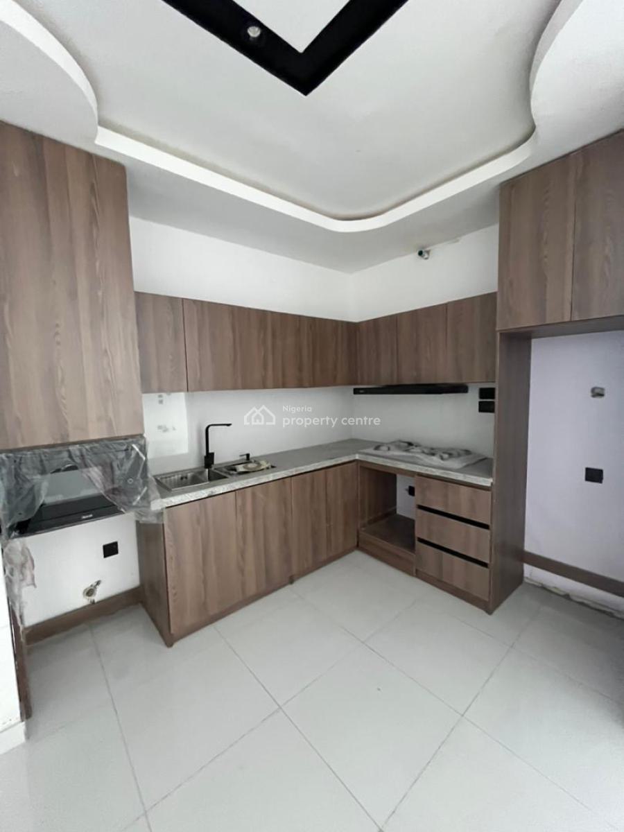 Well Built 2 Bedroom Apartment with Elevator, Ikate, Ikate, Lekki, Lagos, Block of Flats for Sale