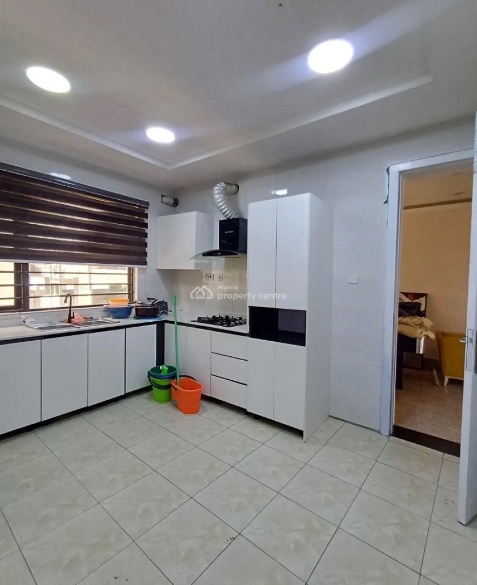 3 Bedroom Apartment, Lekki Right, Ikate, Lekki, Lagos, Flat / Apartment for Rent