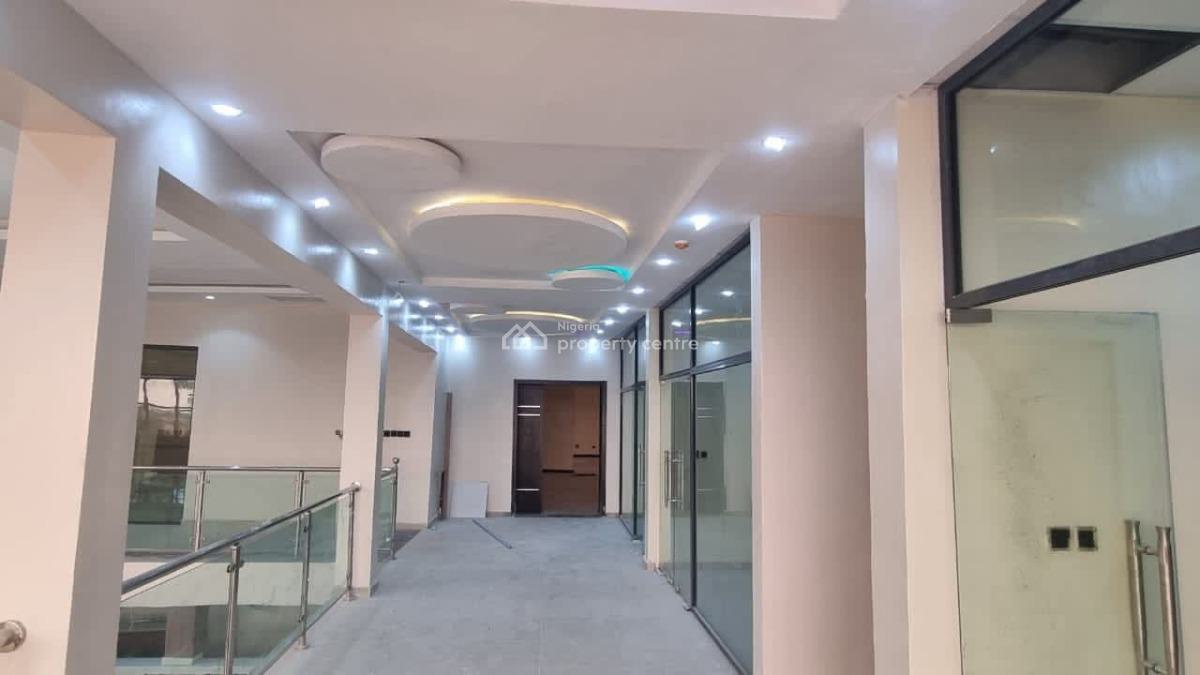 Commercial Shopping Mall, Ikota, Lekki, Lagos, Plaza / Complex / Mall for Sale