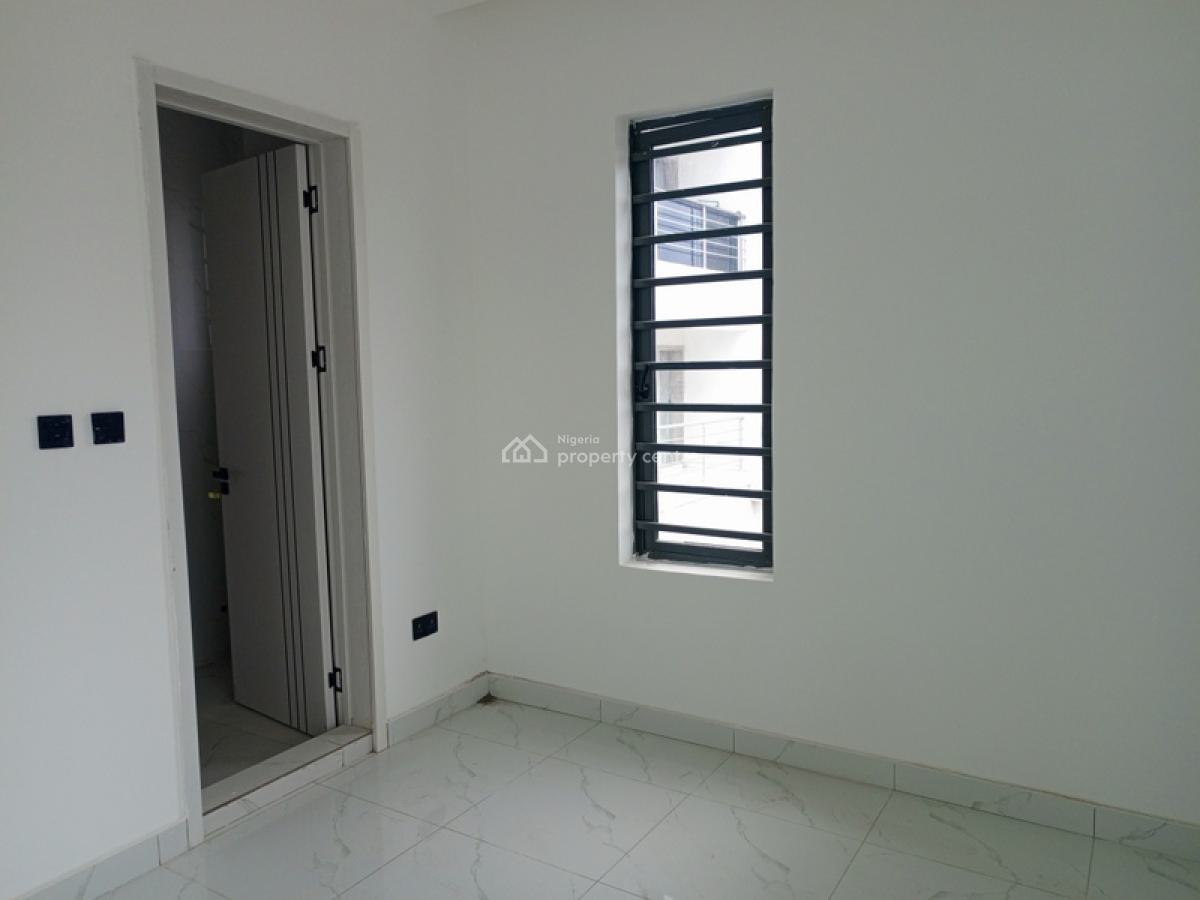Luxury 2 Bedroom Flat, Ilasan Estate, Lekki, Lagos, Flat / Apartment for Sale