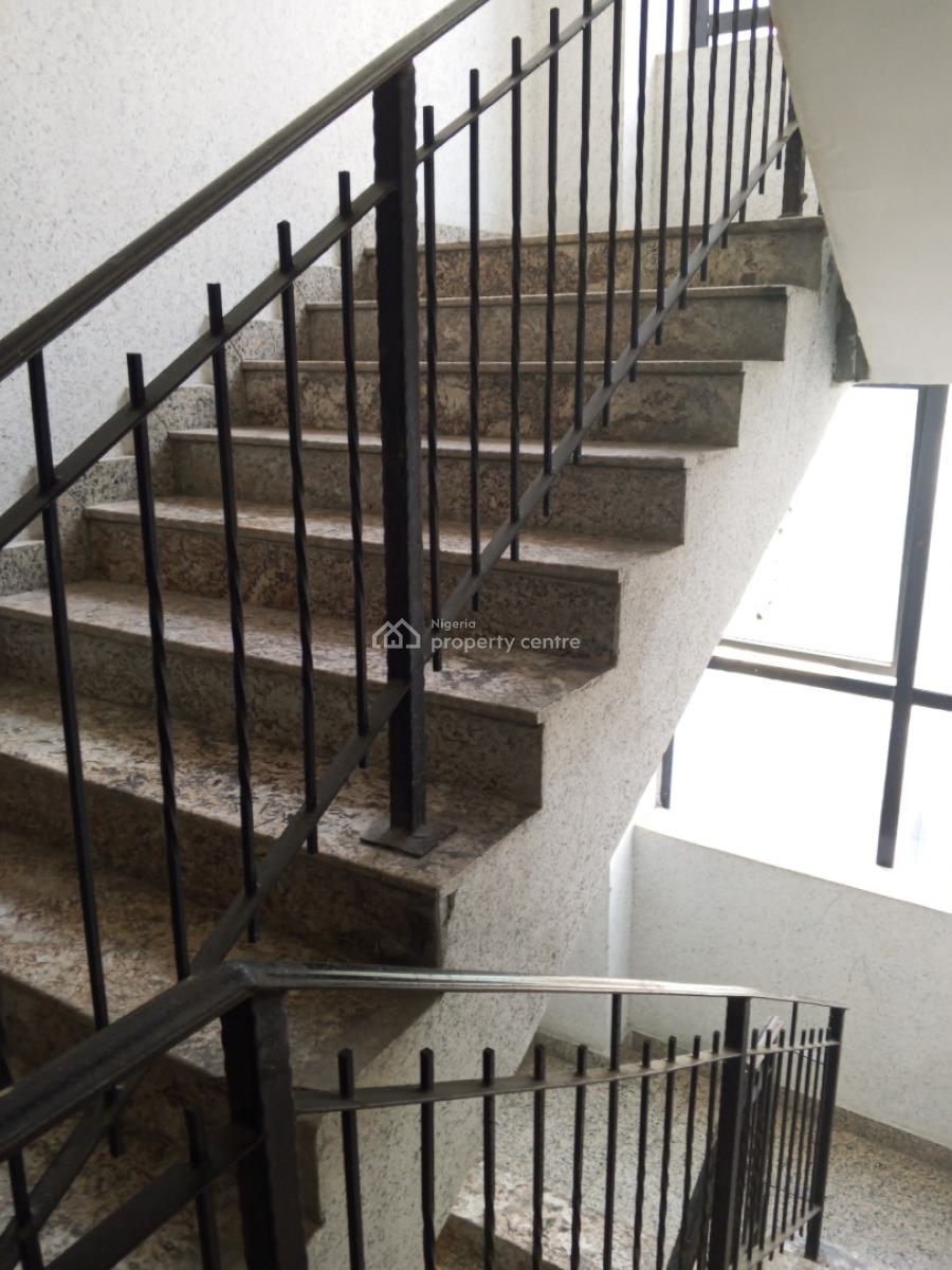 Service Luxury Massive 4 Bedroom Apartment with Maid Room, Oniru Estate, Victoria Island (vi), Lagos, Flat / Apartment for Rent